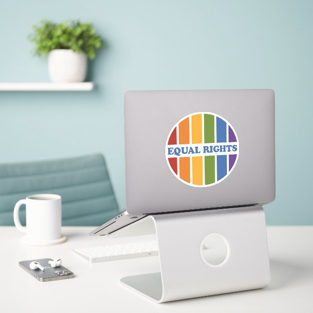 Adesivo Autocolante de direitos iguais (Laptop na mesa)