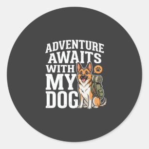 Adesivo Aventura Espera Com Minha Cachorro Hiking
