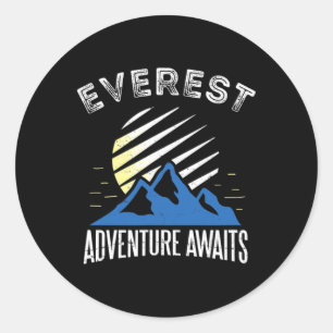 Adesivo Aventura no Monte Everest Aguarda Camiseta de Esca