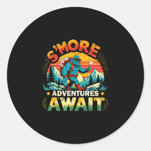 Adesivo Aventuras Smor esperam por você, divertido bigfoot