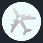Adesivo Avião prateado com tema de Viagem romântico do cor<br><div class="desc">Nosso avião falso de prata de folha de alumínio exclusivo com um adesivo do centro do coração faz uma etiqueta de favor para o tema do viagem perfeito ou selo de casamento, aniversário, aniversário ou bebê ou envelope do chá de panela. ・ ・ Clique em PERSONALIZAR MAIS para alterar a...</div>
