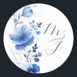 Adesivo Azul Floral Aquarela Botânica<br><div class="desc">Um adesivo delicado mostrando flores com tons de azul delicado. Por decoração. Entre em contato comigo para obter ajuda na configuração ou se você precisar de outro produto com este design.</div>