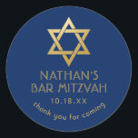Adesivo Bar Mitzvah Obrigado Marinho Estrela Dourada Azul<br><div class="desc">O elegante bar clássico azul e dourado mitzvah "obrigado você" personalizou adesivos com nome personalizado,  data e Estrela de David.</div>