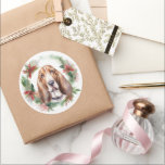 Adesivo Basset Hound Christmas Wreath Festivo Pup<br><div class="desc">Procurando o presente de Natal perfeito para seu amigo peludo? Nosso presente de Natal é o que você precisa! Com um tema de Natal encantador, é o presente ideal para o seu querido animal de estimação. Quer você seja uma mãe de cachorro, pai de cachorro, ou simplesmente um amante de...</div>