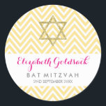 Adesivo BAT MITZVAH SEAL Chevron padrão dourado estrelado<br><div class="desc">Um pequeno ENVELOPE SEAL ou FAVOR STICKER para o BAT MITZVAH do seu filho.Não há desculpa de que o seu artigo de apresentação de eventos não possa parecer INCRÍVEL pelo preço certo - uau, os seus amigos e família com este pequeno número;D Configurar como modelo é simples adicionar os seus...</div>