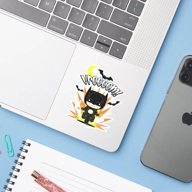 Adesivo Batman Chibi (Notebook com iPhone)