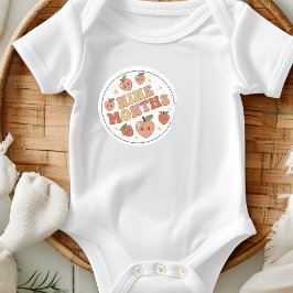 Adesivo Bebê Boho Pêssego Morango Nove Meses Marco Míliari