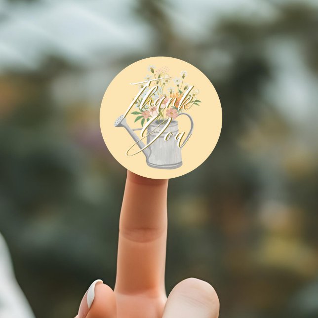 Adesivo Bebê em Sangue Água Floral Pode Chá Obrigado (Baby in Bloom Floral Watering Can Shower Thank You Classic Round Sticker)