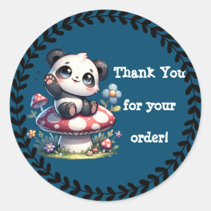 Adesivo Bela Panda Sentada Em Cogumelo Obrigado