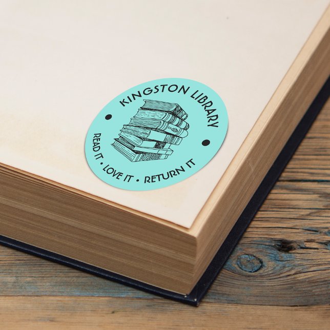 Adesivo Biblioteca de cidades Lê-lo Ama-o Devolve-o Person (Town Library Read It Love it Return It Customize Classic Round Sticker)