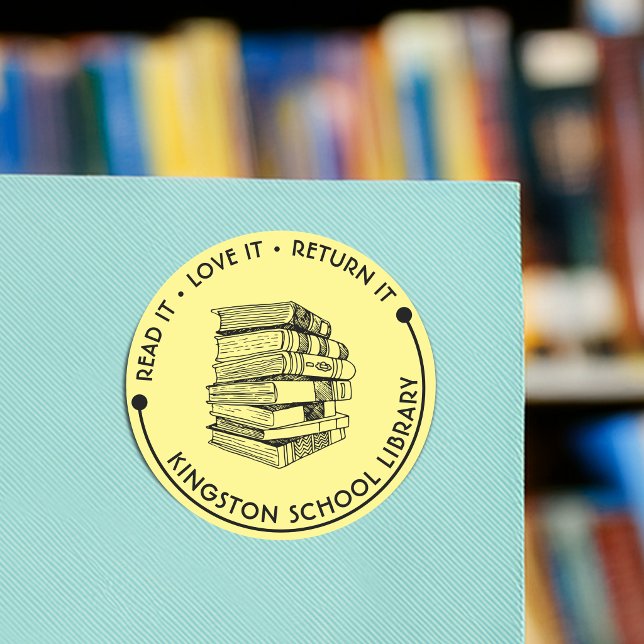 Adesivo Biblioteca Escolar Leia Ame Devolva Customize (School Library Read It Love it Return It Customize Classic Round Sticker)
