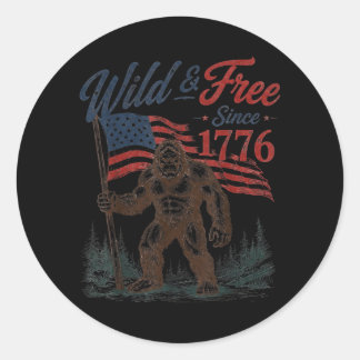 Adesivo Bigfoot Patriótico Selvagem E Desde 1776 4 De Julh