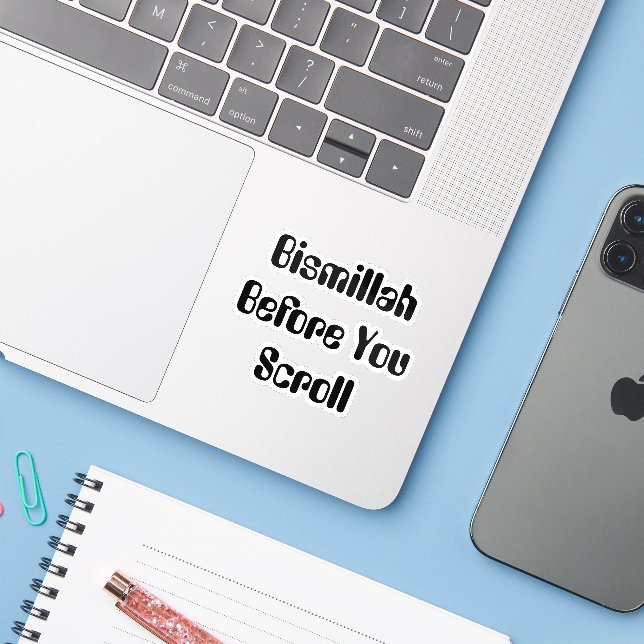 Adesivo Bismillah Antes De Percorrer (Notebook com iPhone)