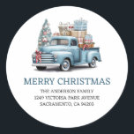 Adesivo Blue Truck Merry Christmas Return Labs<br><div class="desc">Crie belas etiquetas de endereço de volta de Natal com uma cor d'água azul de caminhão carregando presentes no Natal. Personalize facilmente estas bonitas etiquetas de Natal com o seu nome e endereço familiar.</div>