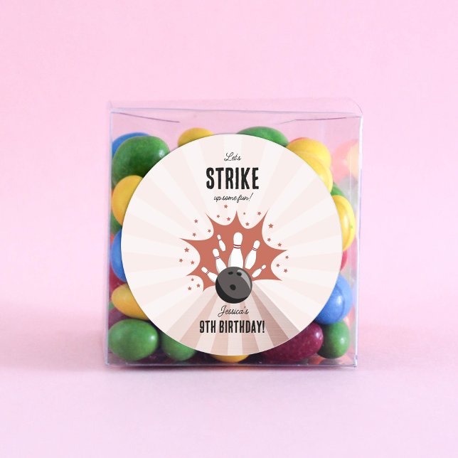 Adesivo Boliches Atacam Uma Rosa Dourada De Aniversário Di (Bowling Strike Up Some Fun Birthday Rose Gold Girl Classic Round Sticker)