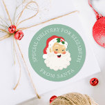 Adesivo Bonita Vintage Papai Noel Natal<br><div class="desc">Vintage bonitinha de Natal do Papai Noel com um fundo verde! Divertido por embrulhar seus filhos presentes de Natal. Vem em uma variedade de cores. Projetado para você pelo Blackberry Boulevard.</div>