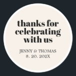 Adesivo Branca Branca Moderna Ecru Muito Obrigado<br><div class="desc">Modelo de adesivo totalmente personalizável com fundo branco e texto preto em negrito.</div>