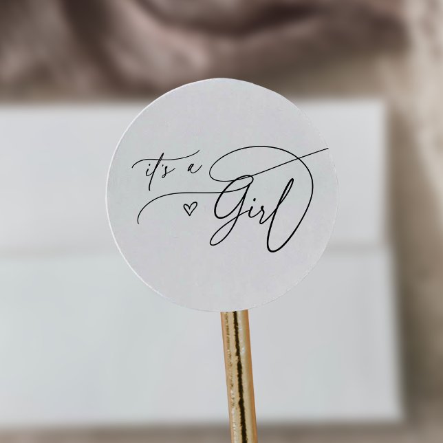 Adesivo Branca Negra Moderna DARCY É um Chá de fraldas (DARCY Modern Black White It's A Girl Baby Shower Classic Round Sticker)