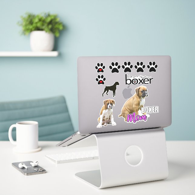 Adesivo Cachorro-Boxinho Divertido (Laptop na mesa)