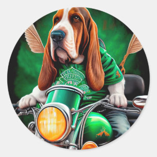 Adesivo Cachorro de Basset dirigindo Rua de bicicleta. Dia