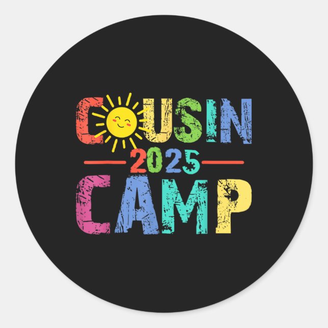 Adesivo Campo de Primo 2025 Férias de Verão de Campfire (Frente)