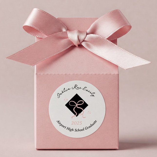 Adesivo Capelo e Laço Rosa Minimalista para Formatura (Cap and Pink Bow Graduation Sticker)