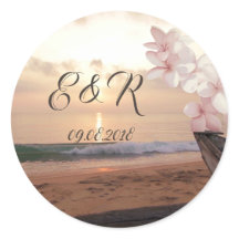 Casamento ao Pôr do Sol na Praia Plumeria