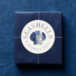 Adesivo Casamento de Bells Blue Beach<br><div class="desc">Adicione um toque de charme costeiro à sua celebração com este adesivo de casamento de praia azul de Seashells & Wedding Bells. Com um clássico design redondo com elementos náuticos elegantes, é o toque perfeito para qualquer evento à beira-mar ou inspirado no oceano. Versátil e na moda, este adesivo pode...</div>