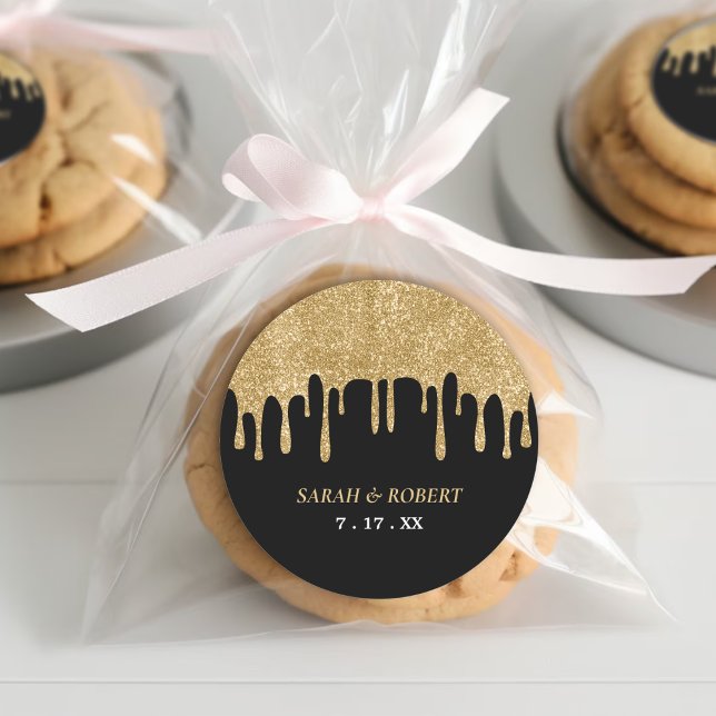Adesivo Casamento de Derramamento de Literatura Preta e Do (Black & Gold Glitter Drip Wedding Classic Round Sticker
)