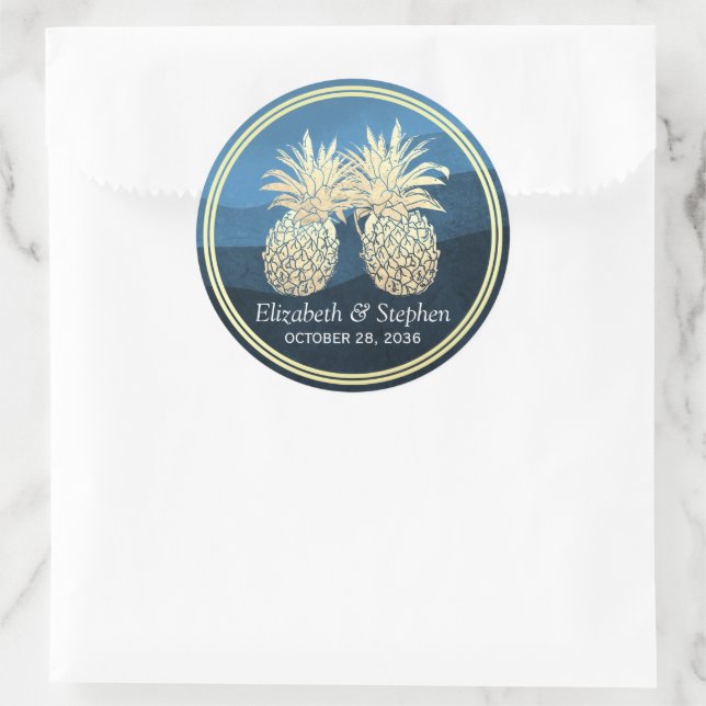 Adesivo Casamento de Onda Azul com Casal de Abacaxi Dourad (Bolsa)