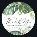 Adesivo Casamento de Verão em Watercolor Monstera Obrigado<br><div class="desc">Adicione um sotaque de boho às suas cartas e envelopes com estes adesivos de casamento personalizáveis. Apresenta verde tropical aquoso e sotaques de folha de ouro falsos. Personalize adicionando seus detalhes. Estes adesivos tropicais são perfeitos para casamentos de verão,  chás de panela,  chás de fraldas,  aniversários e muito mais.</div>