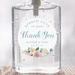 Adesivo Casamento Floral Rosa Russo Favorece Sanitizer Mão<br><div class="desc">Chá de panela/festa de casamento de higienizador manual personalizado com etiquetas/adesivos contendo "espalhar amor não germes" com design de bouquet rosa cor-de-água rosada.</div>
