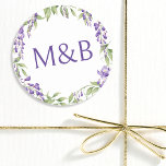 Adesivo Casamento Floral Simples Monograma Elegante Roxo<br><div class="desc">Os adesivos Púrpura Púrpura Simples Monogramas Rótulos mostram o monograma personalizado na tipografia moderna de escrita de caligrafia roxa roxa rodeada por elegantes flores de wisteria. Perfeito para casamentos, festas de noivado, aniversários, aniversário, eventos e celebrações, Quinceanera, chá de fraldas, chás de panela e muito mais. Projetado pelo Evco Studio...</div>