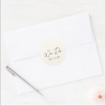 Adesivo Casamento Moderno Simples Cream<br><div class="desc">Etiquetas de casamento elegantes com um layout simples e mínimo com "Nós fazemos" em uma tipografia contemporânea. Um design clássico com um toque moderno.</div>
