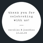 Adesivo Casamento Personalizado Da Máquina De Digitalizaçã<br><div class="desc">Casamento Personalizado de Fonte de Máquina de Escritor de Digitalização Retrominimalista Obrigado Coluna Clássica em Preto e Branco</div>