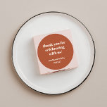 Adesivo Casamento Personalizado Da Queda De Feira Negosa O<br><div class="desc">Mínimo Negrito Queda De Ferrugem Retroativa Simples Casamento Personalizado Obrigado Clássico Autocolante Redondo</div>