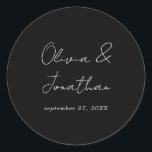 Adesivo Casamento Simples Mínimo de Script Preto<br><div class="desc">Adesivo Clássico Arredondado com Script Preto Mínimo Simples</div>