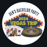 Adesivo Casino de viagem de Las Vegas do Partido de Bachel<br><div class="desc">Personalize os autocolantes de uma despedida de solteiro para uma fuga de Las Vegas. Um adesivo personalizado legal com grampos de casino de jogos, como um baralho, chips de pôquer e roda de roleta com Vegas Trip em um roteiro amarelo. Design de jogador divertido para seus padrinhos de casamento e...</div>