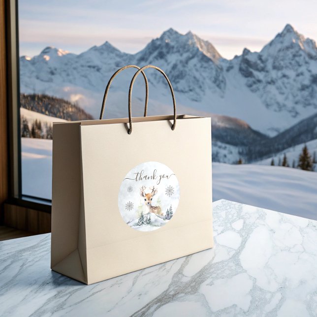 Adesivo Chá de fraldas de veado da Floresta de inverno (Winter Forest Baby Deer Baby Shower Classic Round Sticker)
