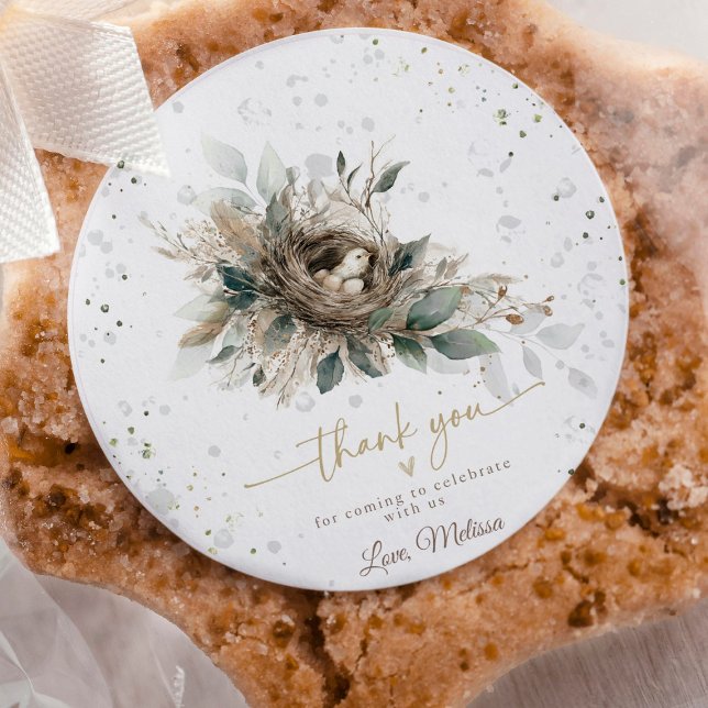 Adesivo Chá de fraldas Rústico Neutral da Floresta Nidente (Add a special touch to your baby shower favors or envelopes with these Nesting Woodland Neutral Baby)