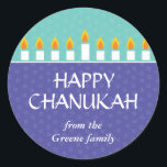 Adesivo Chanukah Menorah Sticker<br><div class="desc">Acenda a menorah e compartilhe sua alegria com Chanukah. Uma mensagem de feriado coroada por um impressão Chanukah menorah totalmente iluminado contra painéis de roxo e chalé com um padrão sutil de círculo. Disponível em cores alternativas com postagem,  cartões de fotos,  cartões e rótulos correspondentes.</div>