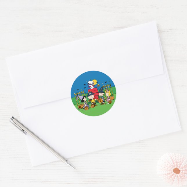 Adesivo Charlie Brown e Gang Halloween (Envelope)