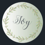 Adesivo Chic Script Joy Foliage Wreath Green Christmas<br><div class="desc">Vedante de envelope festivo de Natal ou adesivo de presente com o texto 'Joy' na caligrafia manuscrita em chic, num fundo verde brilhante e um toque de na moda da coroa verde do pinheiro. Se precisar de ajuda ou produtos correspondentes, entre em contato conosco em happydolphinstudio.com. Desenvolvido exclusivamente para você...</div>