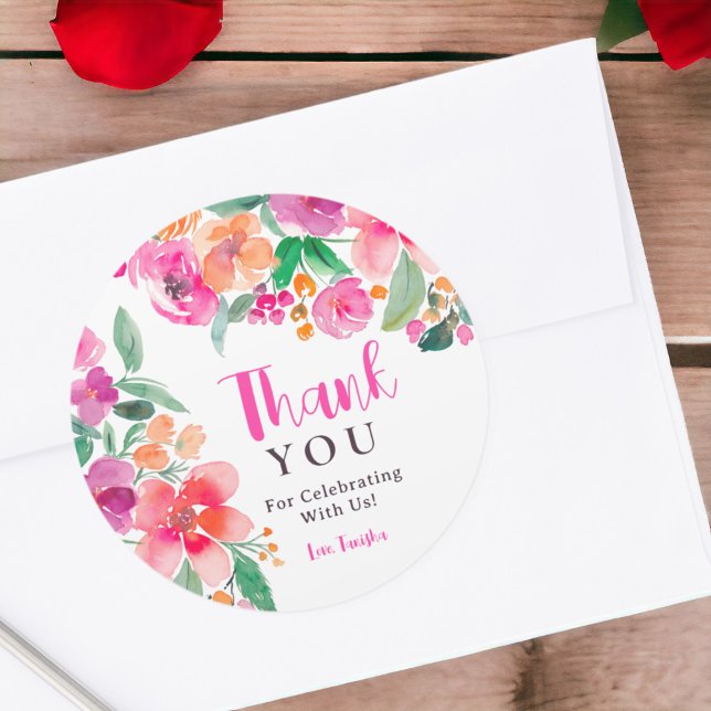 Adesivo Chuva floral de outono rosa quente brilhante obrig (Bright hot pink fall floral thanks bridal shower classic round sticker)