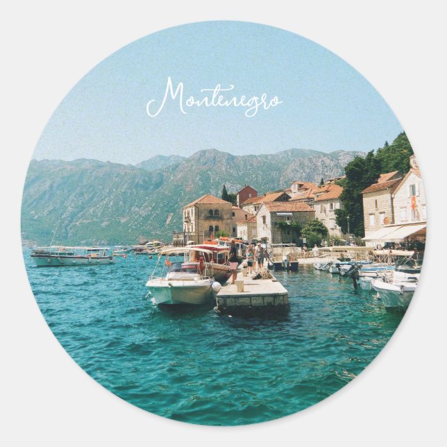 Adesivo Cidade costeira de Perast, Montenegro (Frente)
