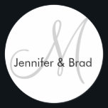 Adesivo Cinza Negra Monograma de Noiva de Casamento<br><div class="desc">Personalizável com seus nomes,  monogramas e 100 cores a serem escolhidas. por Elke Clarke ©2009. Mais designs disponíveis no WhiteWhimsicialWedows.blogspot.com</div>