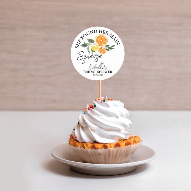 Adesivo Citrus Ela Encontrou Seu Esposo Festa de Chá de Co (Add a zesty finishing touch to your bridal shower favors with this Citrus “Thank You” Classic Round )