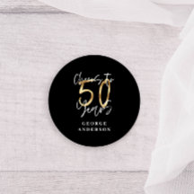 clama por 50 anos de preto e ouro moderno