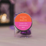Adesivo Cor Laranja Negrito e Rosa Obrigado<br><div class="desc">Este adesivo ousado e brilhante é a adição perfeita aos detalhes do dia do seu casamento. Este adesivo colorido apresenta laranja vibrante e blocos de cor magenta completos com texto personalizável. Tudo é editável e este design combina com a suíte colorida de casamento na minha loja Zazzle. Você pode até...</div>