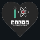 Adesivo Coração I Love Science - Sticker<br><div class="desc">A única constante no mundo não é mudança — é ciência. Subjacente a todas as questões que enfrentamos, desde as alterações climáticas à independência energética, à fome e às doenças, encontraremos as soluções na ciência. Mostre seu apoio aos princípios científicos com este design colorido. Ciência — é como mágica, exceto...</div>